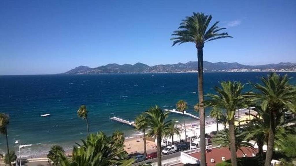 Apartment Coeur De Cannes